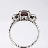 Nick Von K - Salem Cat ring with Garnet Sterling Silver