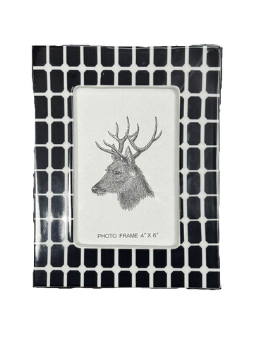 Frame - Tiled Checkered Picture Frame