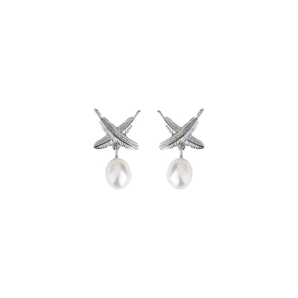 Boh Runga - Feather Kisses Pearl Studs