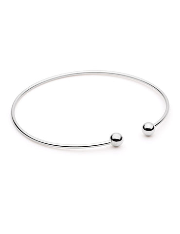 Kiss to the Night Silver Bangle